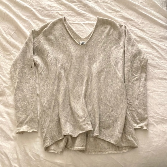 Vince Cashmere Wool V Neck - Picture 5 of 9